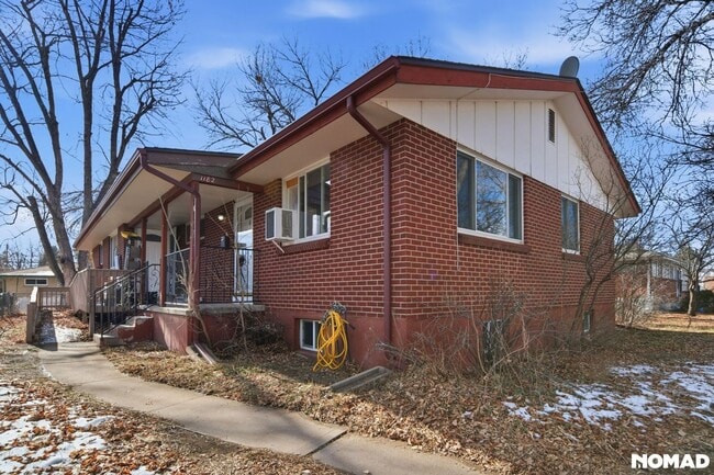 Building Photo - 1182 W Ida Ave