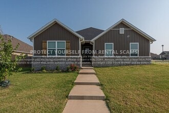 Building Photo - 4248 Cactus Pl