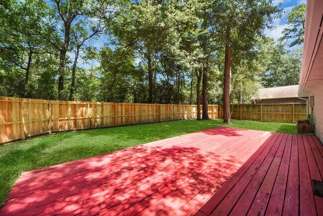 Foto del edificio - 15 Brentwood Oaks Ct