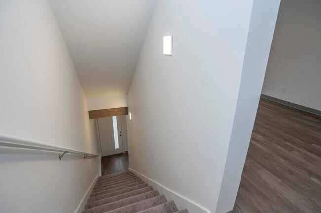 Foto del edificio - 11102 Freiday St SW