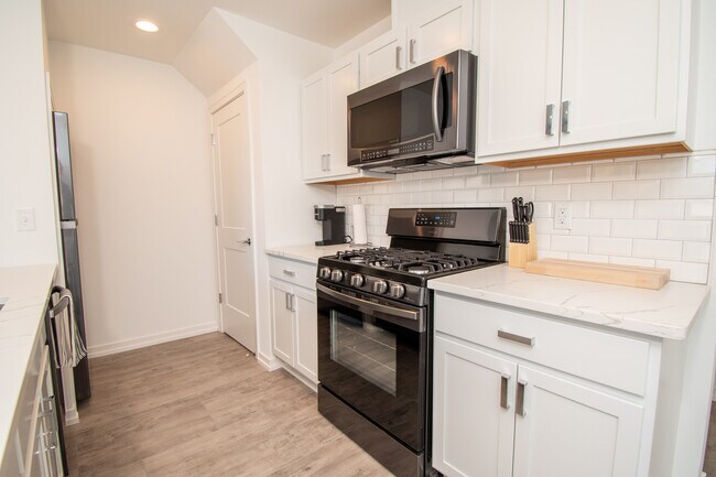 Foto del edificio - Live Well Apartments - Fully Furnished Units