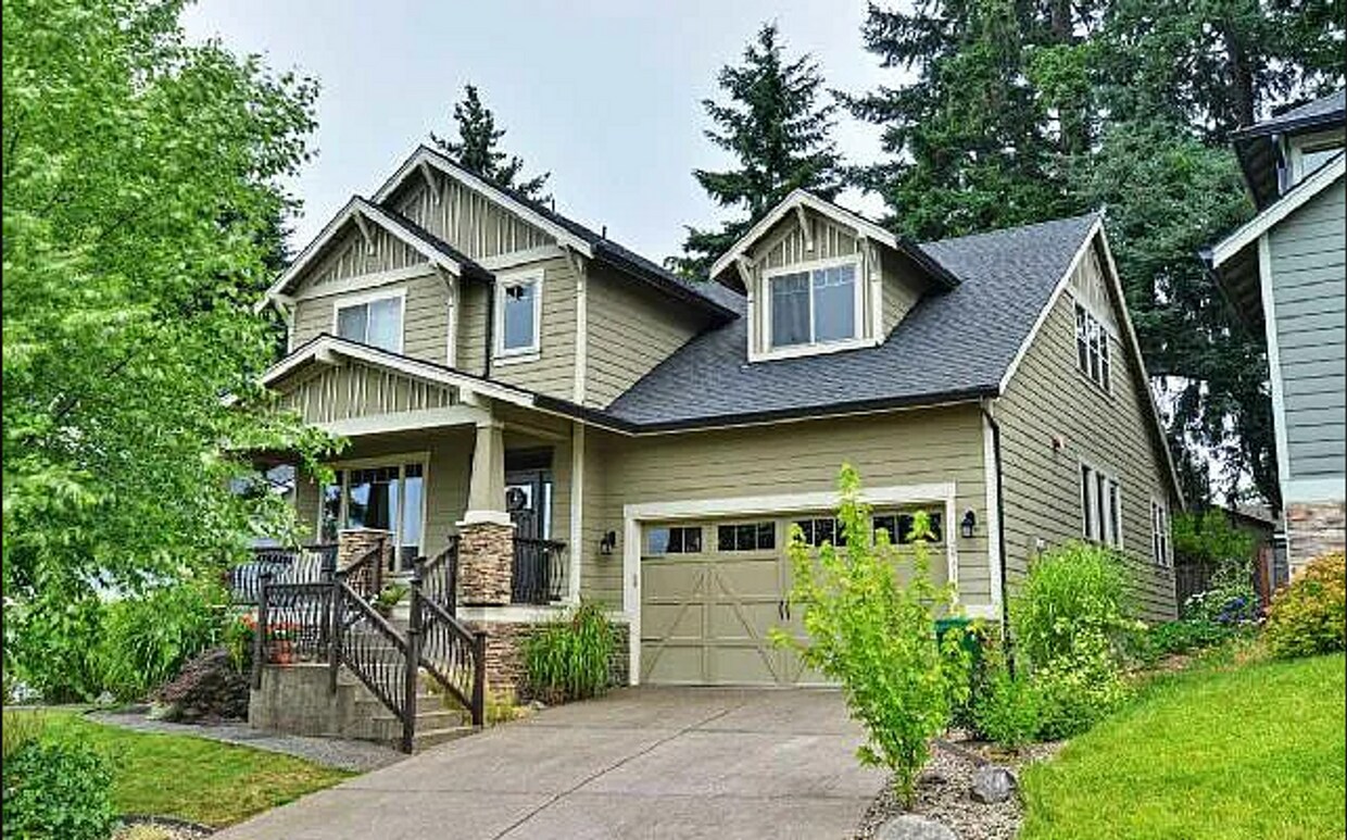 Primary Photo - *Coming Soon!* Beautiful 4 Bedroom 2 1/2 B...
