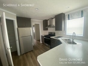 Building Photo - 206 Mercer Dr