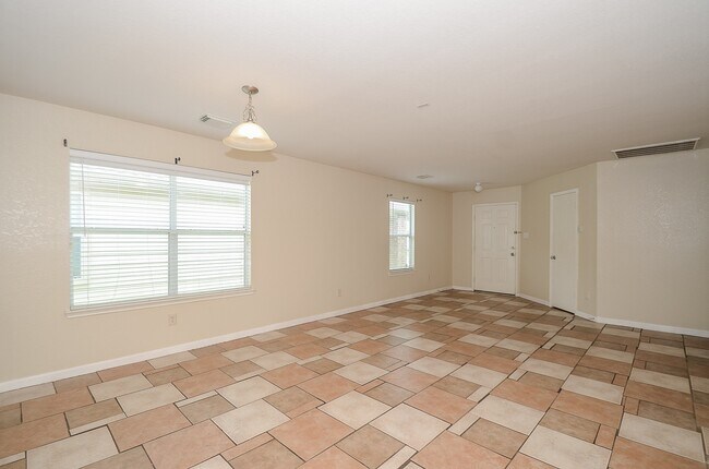 Foto del edificio - 11711 Wainscot Ct