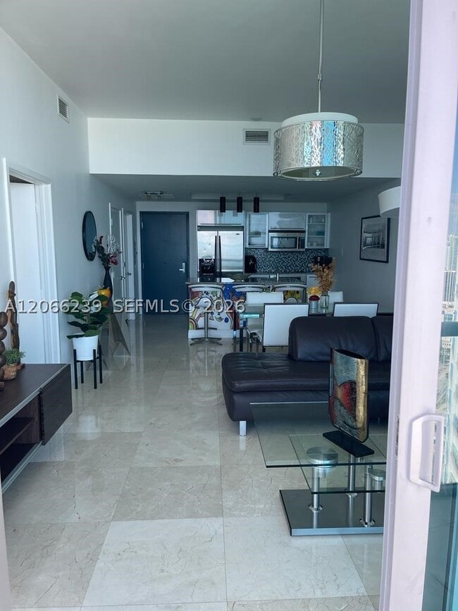 Building Photo - 888 Biscayne Blvd