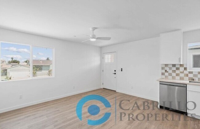 Building Photo - 3078 46th St