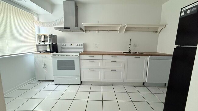 Foto del edificio - 5616 Colter Ct