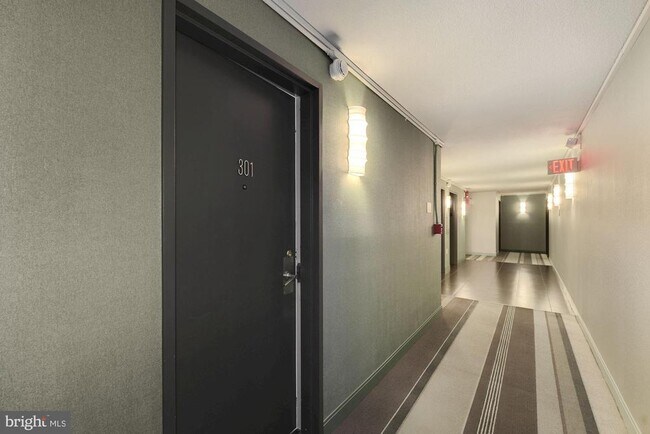 Foto del edificio - 1718 P St NW