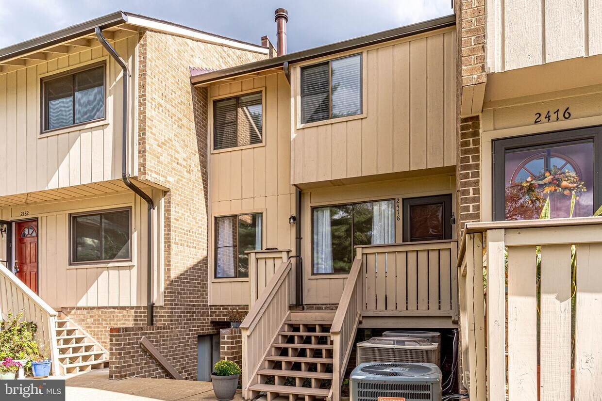 Foto principal - 2478 Glengyle Dr