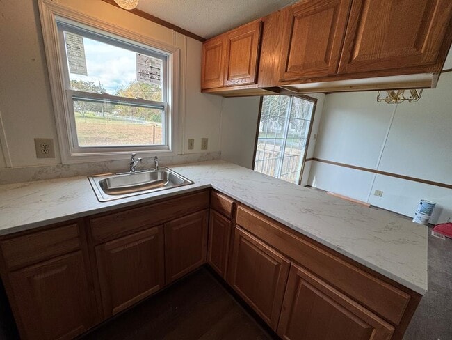 Building Photo - 7120 Fleming Rd