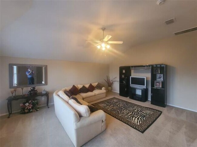 Building Photo - 1113 Mourning Dove Dr