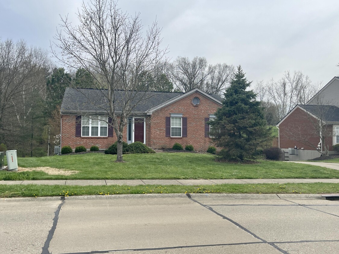 Foto principal - 7576 Thunder Ridge Dr