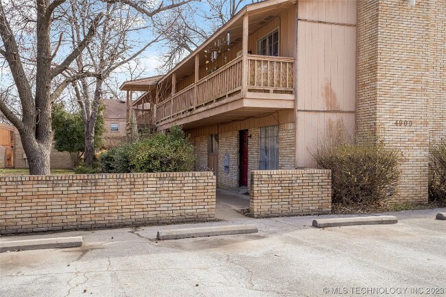 Building Photo - 4807 S Utica Ave