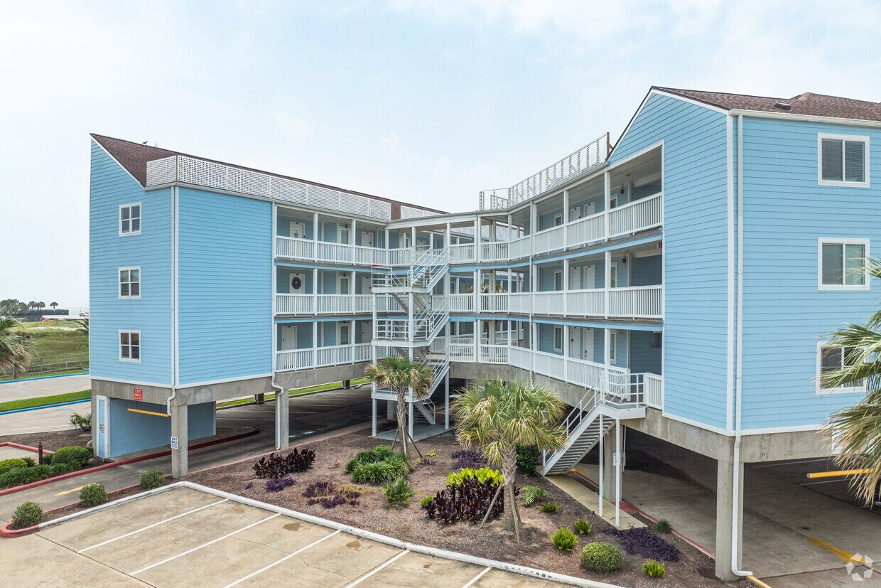 Building Photo - Seascape Resort Beachfront Condos