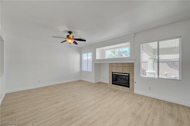 Foto del edificio - 1218 Starstone Ct