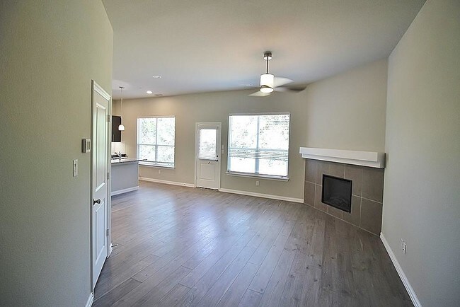 Building Photo - 6638 Mountain Trail