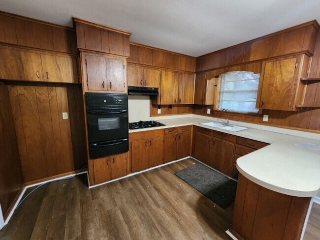 Foto del edificio - 7 Cliffwood Cir