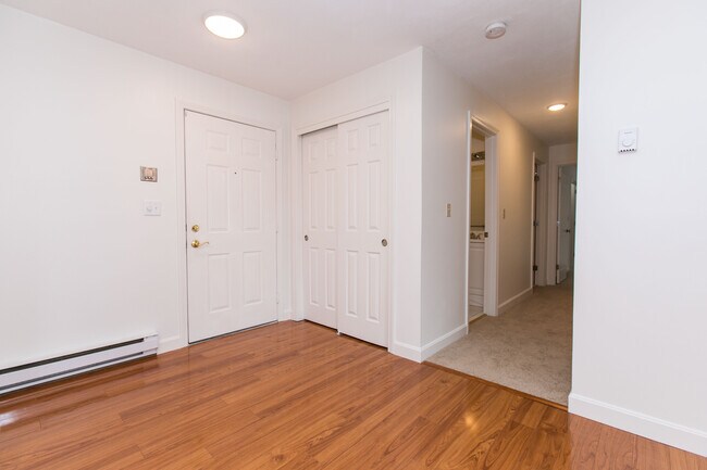 Entrance - 212 Fisher St