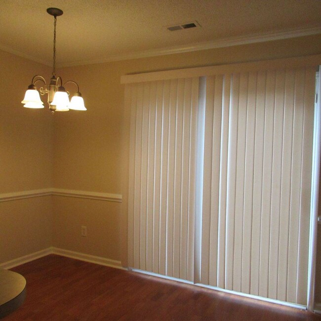 Foto del edificio - 3959 Sterling Pointe Dr