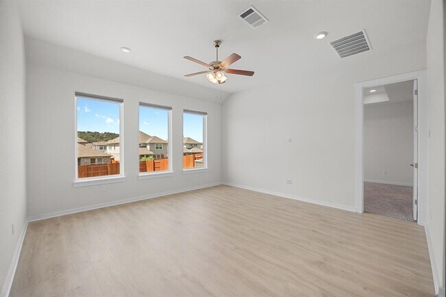 Building Photo - 2300 Bobtail Pass