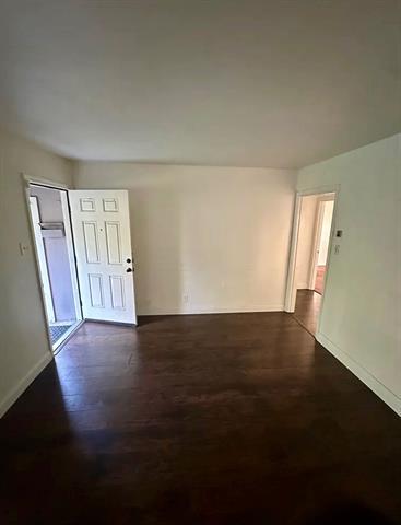 Foto del edificio - 4855 Elena St