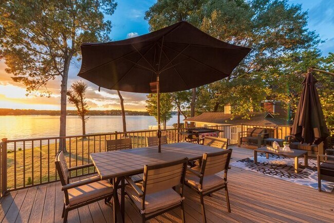 Foto del edificio - Channel Marker