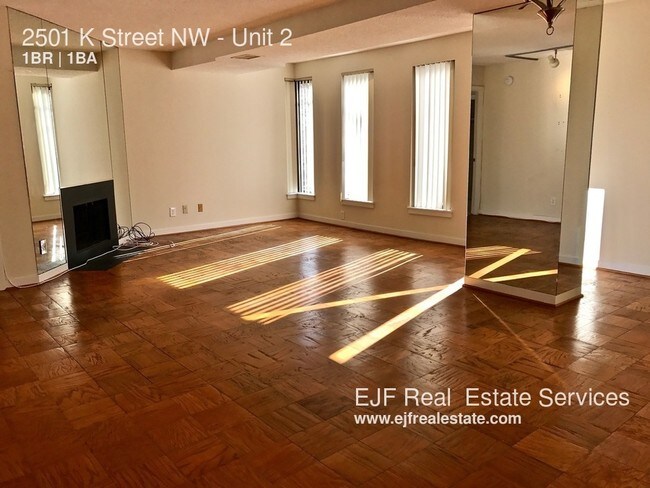 Foto del edificio - 2501 K St NW