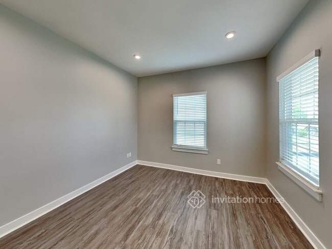 Building Photo - 1625 Tundra Ln