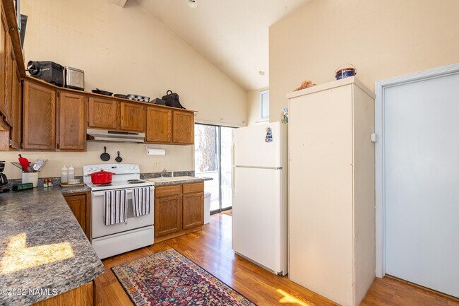 Foto del edificio - 3134 E Mt Elden Dr