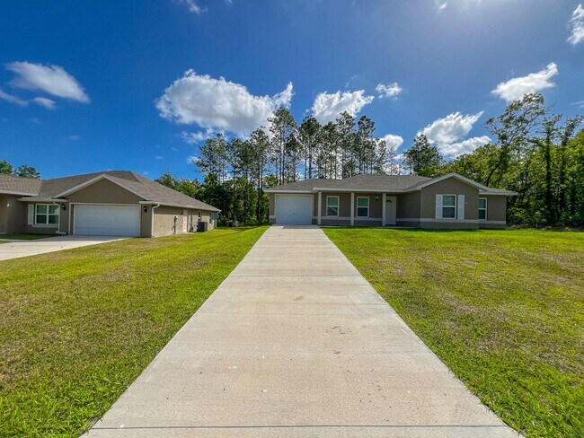 Foto del edificio - BEAUTIFUL 3 BD/2BA Home in Beautiful Ocala!!!