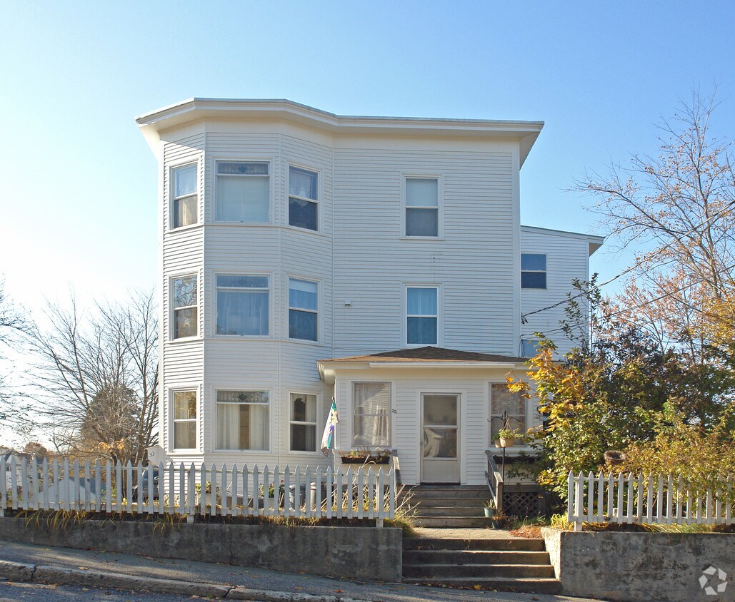 Building Photo - 33 Taylor St