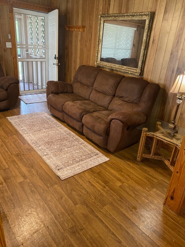 Foto del edificio - 514 S Rife St