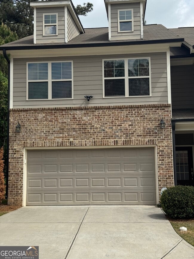 Building Photo - 402 Mulberry Row
