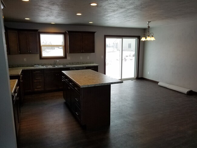 Foto del edificio - 1343 Moon Ridge Ct