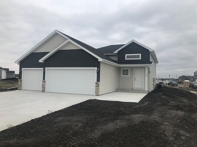 Foto del edificio - 4 Bed 3 Bath Single Family Home