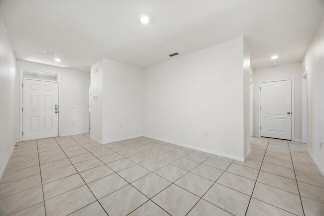 Foto del edificio - 289 Gina Ln