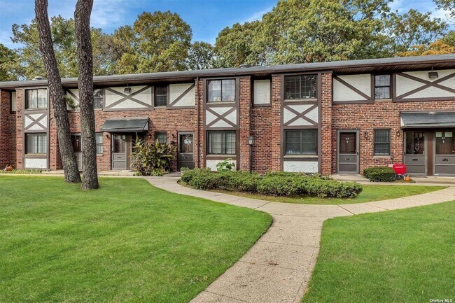 Foto del edificio - 150 Newbrook Ln