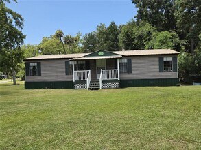 Building Photo - 56314 Blue Creek Rd