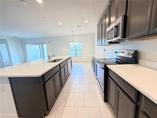 Foto del edificio - 4629 Bernard Blvd