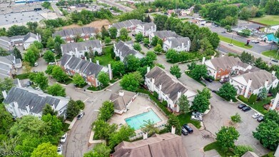 Building Photo - 111 Cardigan Ct