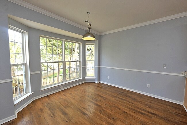 Building Photo - 3 Bedroom Detached Home in Desirable Delta...