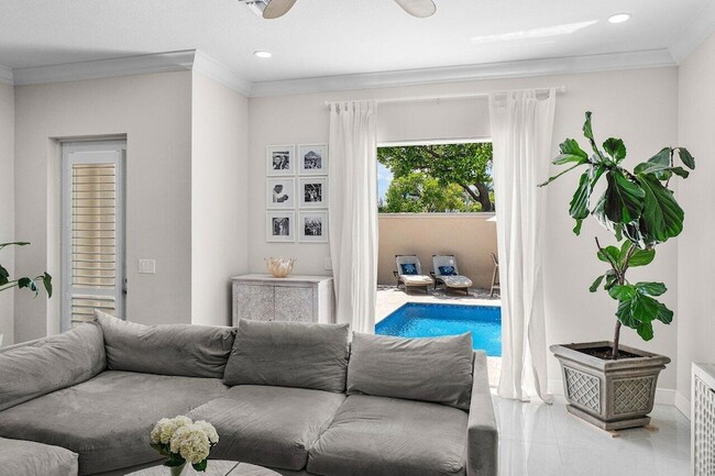 Photo - 605 Avenue H Unit Townhome
