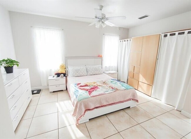 Foto del edificio - 430 S 26th Ave