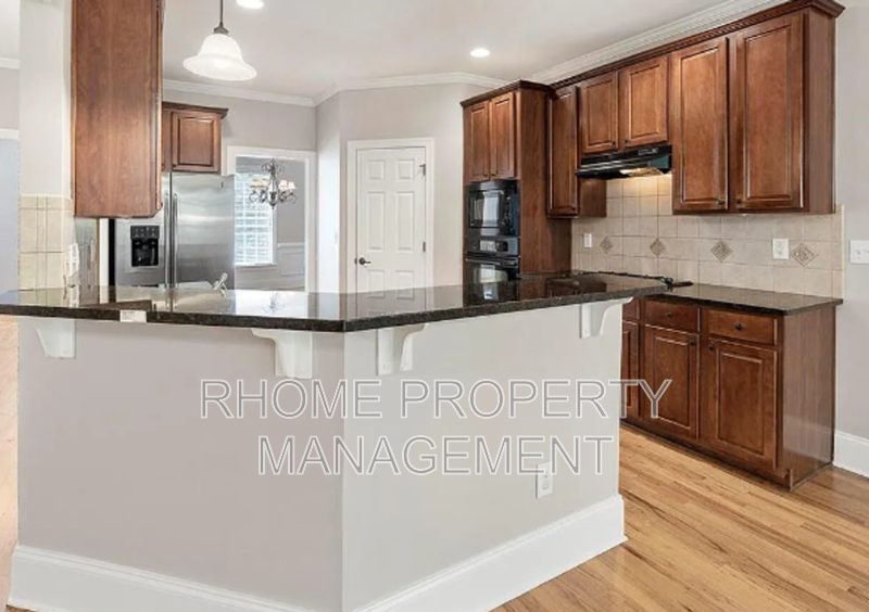 Primary Photo - 3014 Gaston Cir
