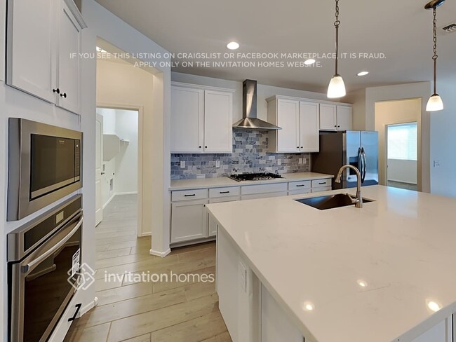 Foto del edificio - 12241 W Hide Trail