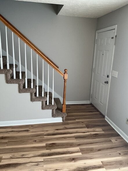 Photo - 1431 Benley St Apartment