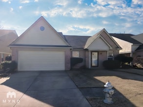 Building Photo - 7979 Marsha Woods Dr