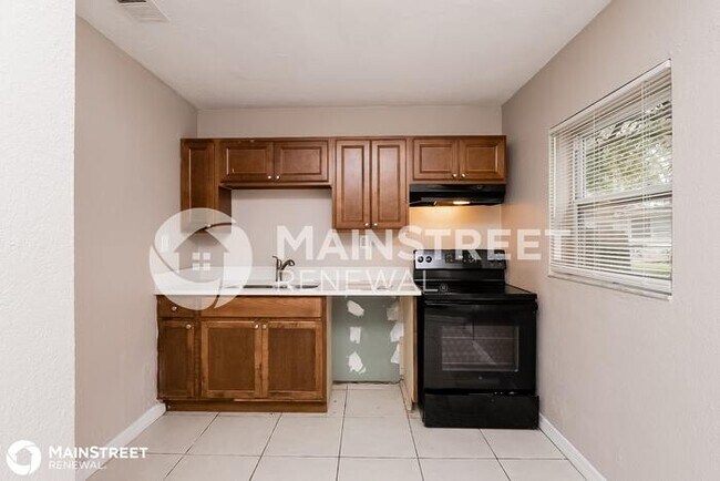 Building Photo - 1212 Santa Anita St, Orlando, FL 32808