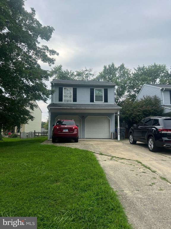 Building Photo - 3699 Red Bud Ct