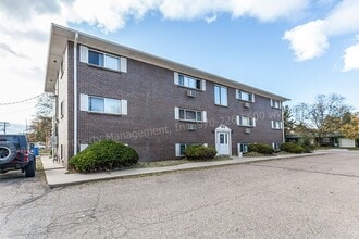 Building Photo - 1314 E 16th St